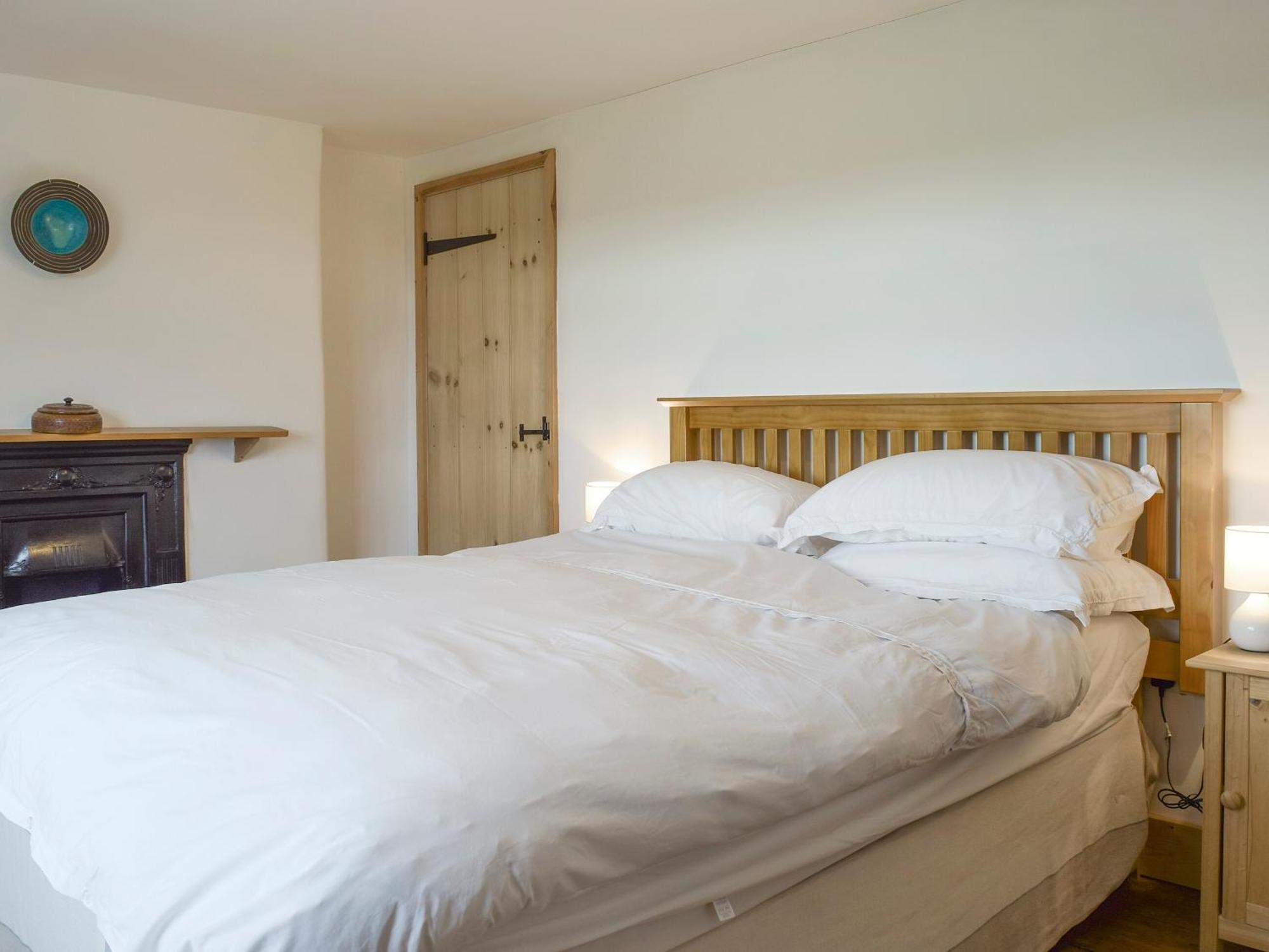 South View Cottage Chadlington Экстерьер фото