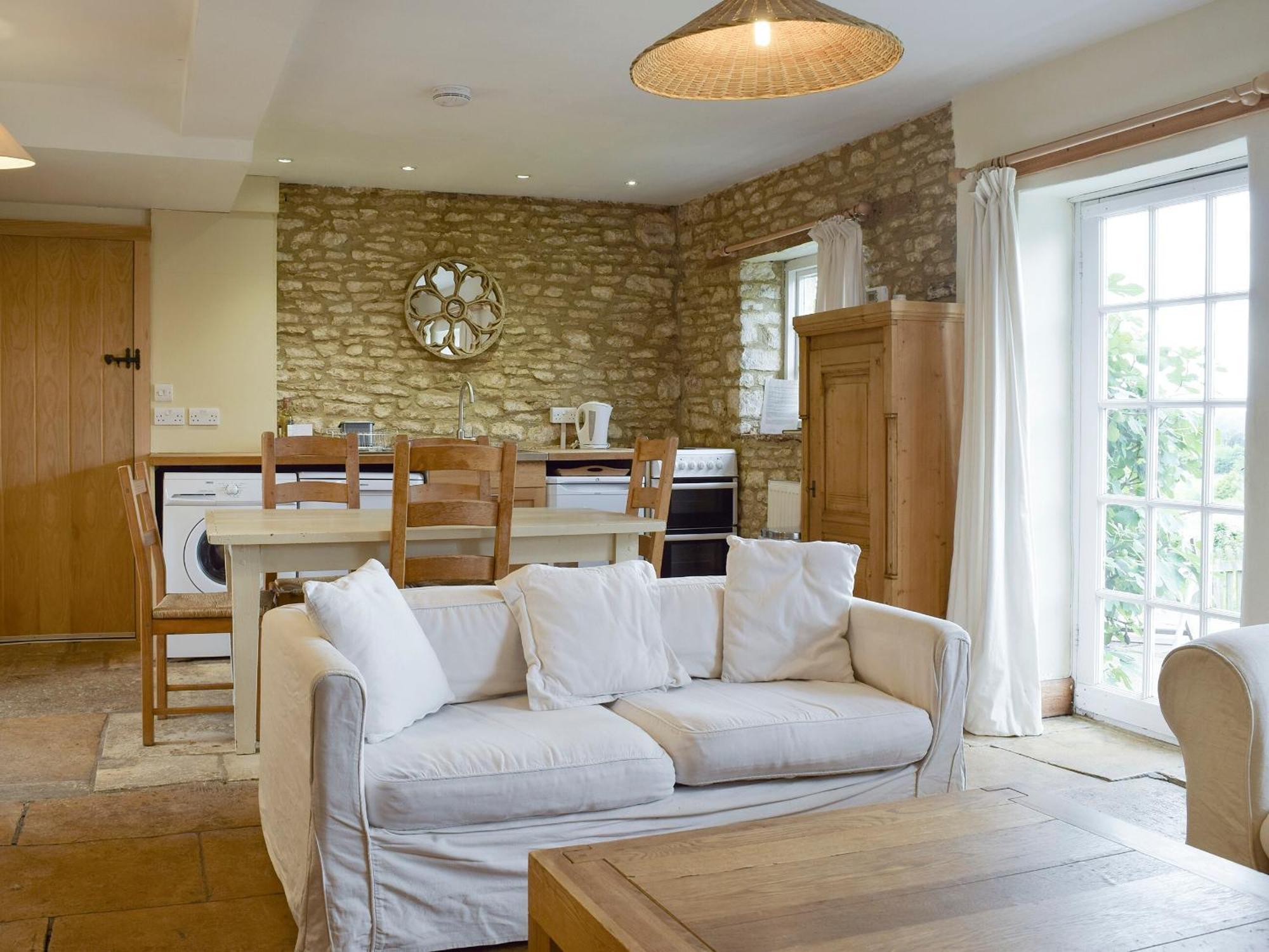 South View Cottage Chadlington Экстерьер фото