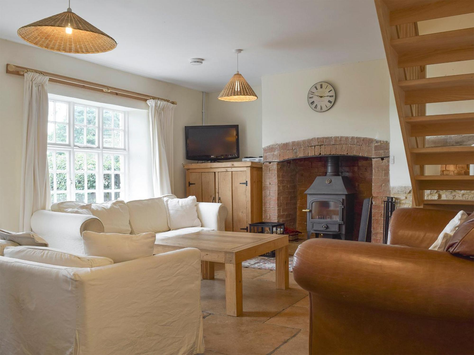 South View Cottage Chadlington Экстерьер фото